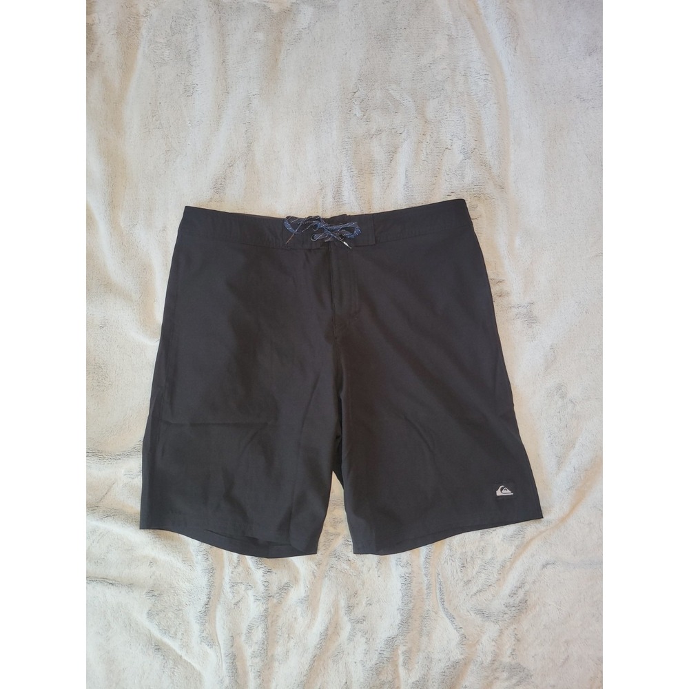 Quiksilver Mens 34 Black Hybrid Boardshorts 8.5" Inseam Shorts Vacation Beach